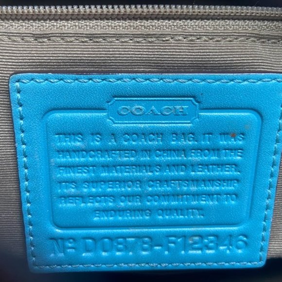 Coach Gallery Signature Jacquard, Tan Patent Satchel Shoulder Bag #D0878-F12346 - Picture 2 of 7